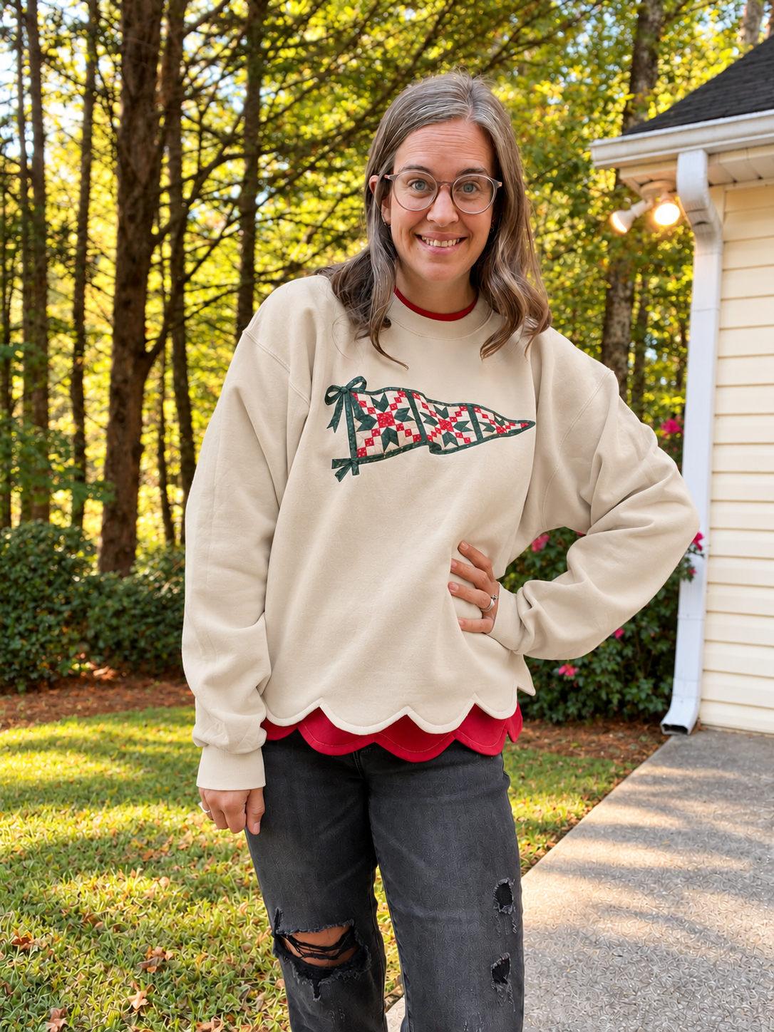 Vintage Graphic Champion Sweatshirt | Classic or Scalloped Hem